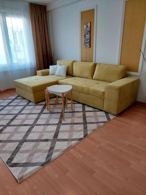 Doris' 1 Bedroom Apartment Sofia Buitenkant foto